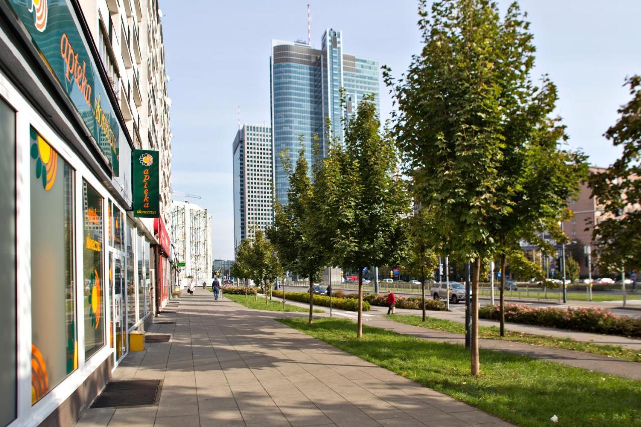P&O City Center Apartments Varşovia Exterior foto
